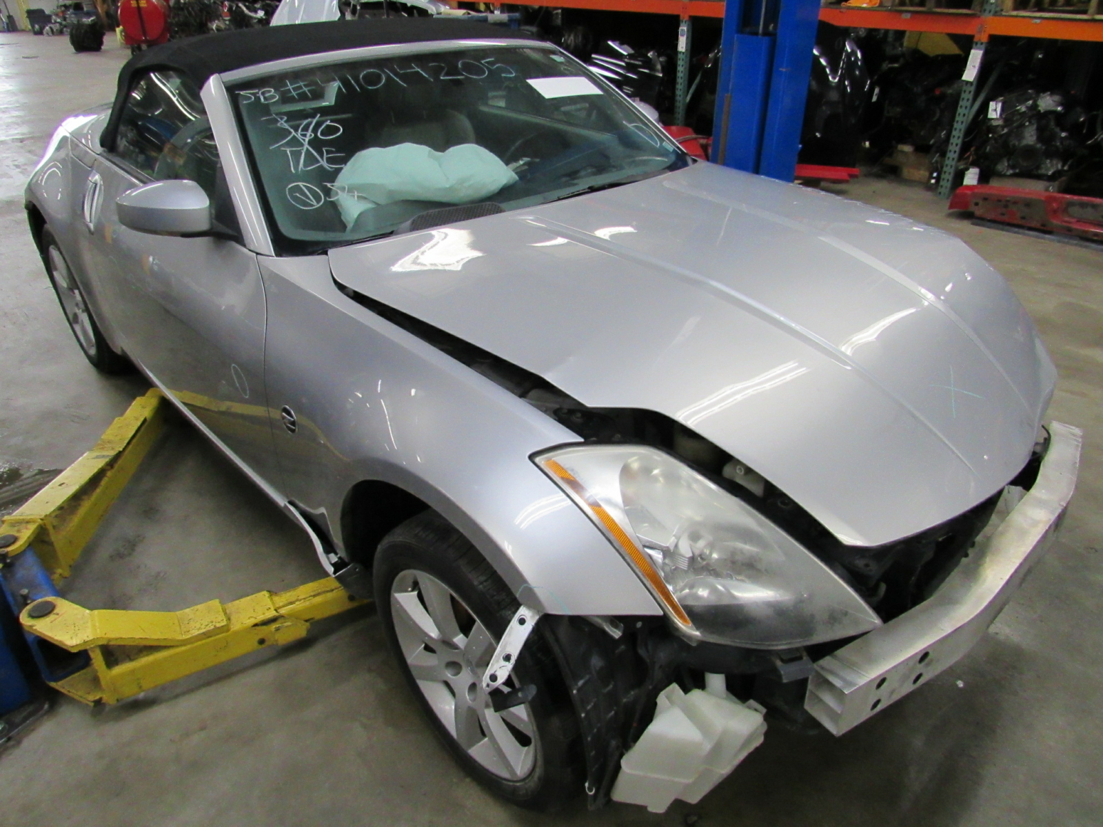 04 Nissan 350z Manual Convertible 131K In For Parts 4-2-24