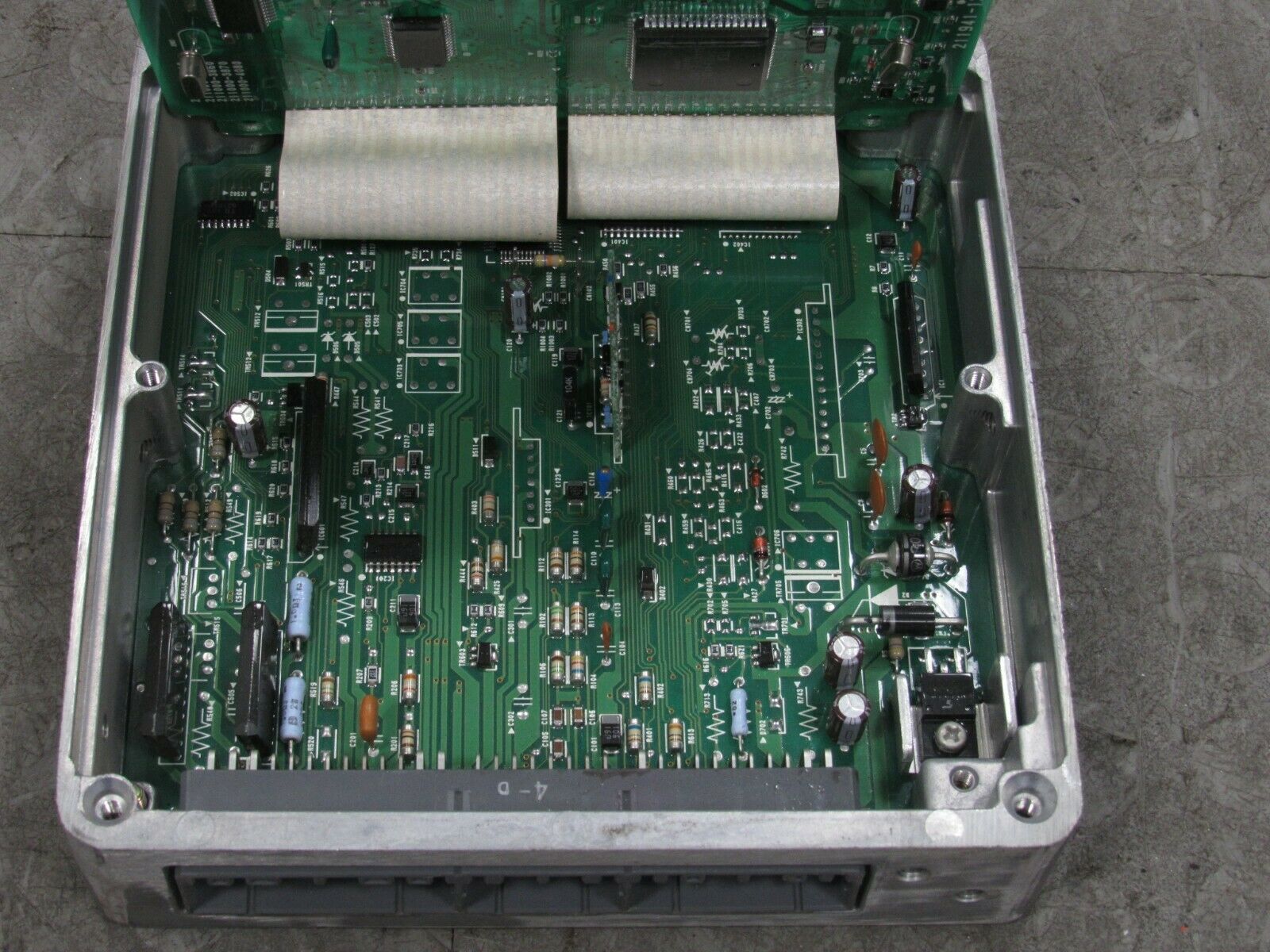 Toyota RAV4 4x4 MT ECU ECM PCM Engine Control Computer